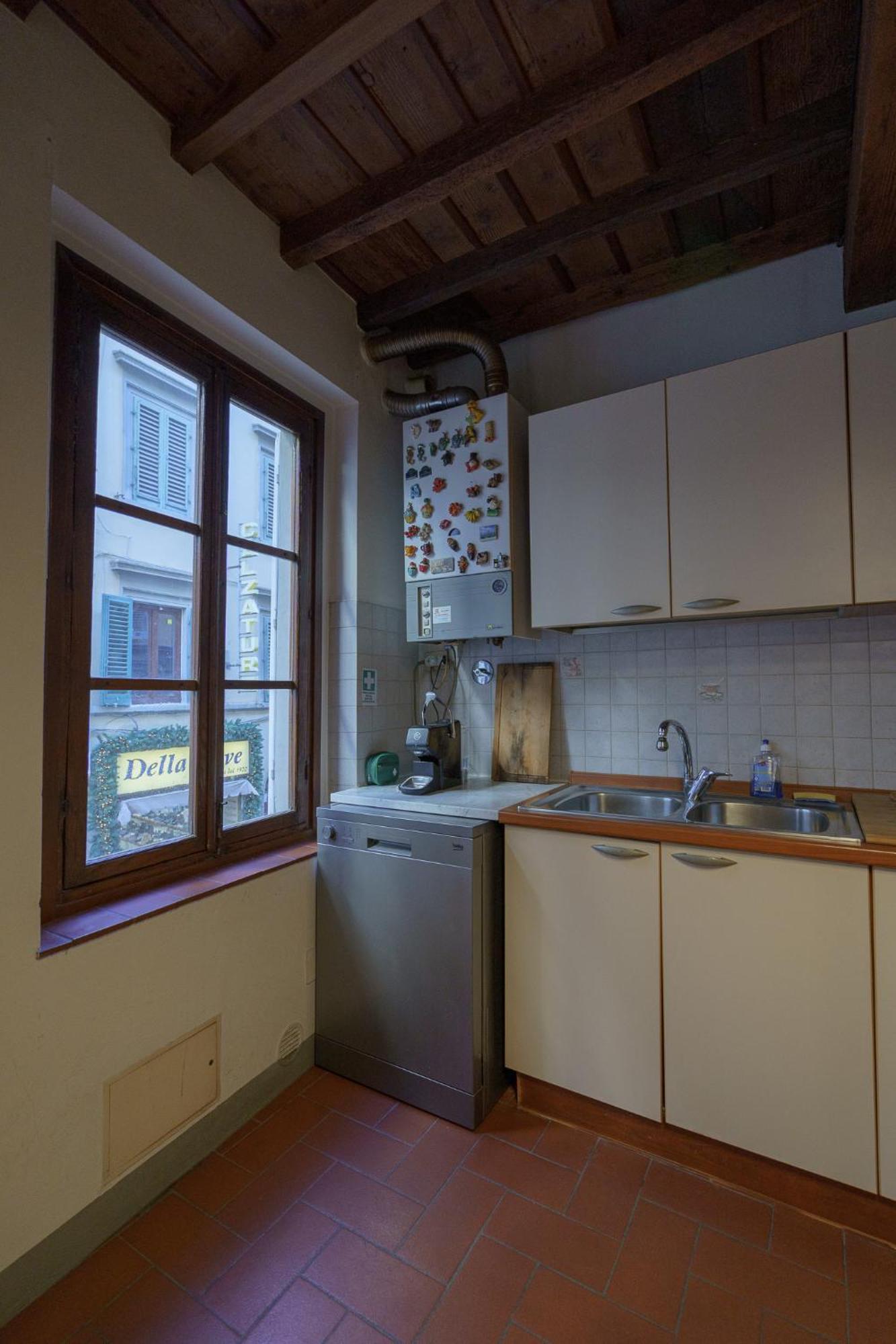 Traditional Florentine 1Br Apartment Close To Piazza Santa Croce Florence Buitenkant foto
